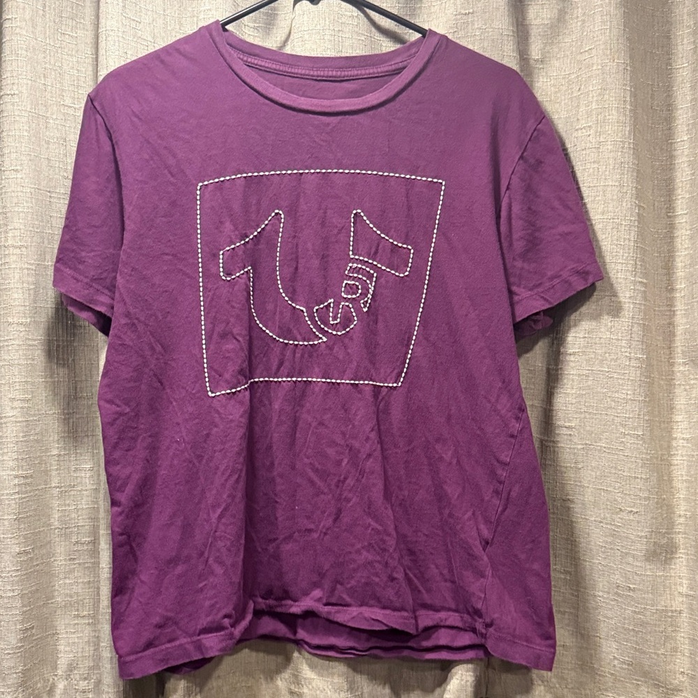 True Religion Men’s Tee S Puffy Stitching Purple Graphic T-Shirt
